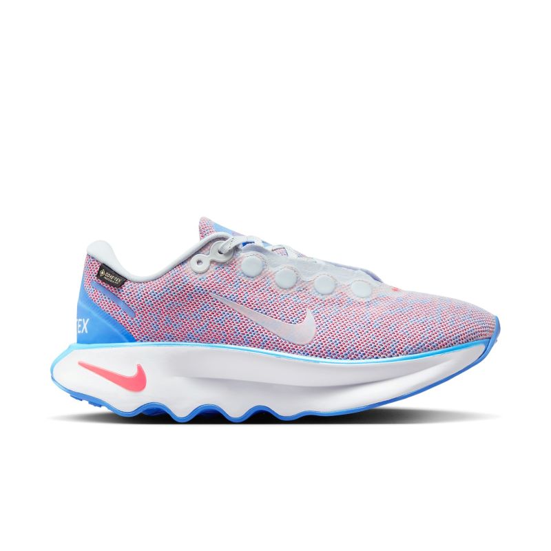 Pantofi sport Nike WMNS MOTIVA GTX