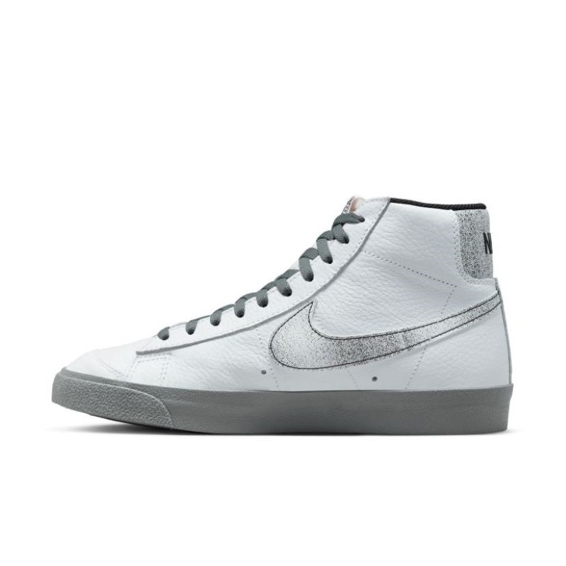 Pantofi Sport Nike Blazer MID 77 EMB - 1 | YEO