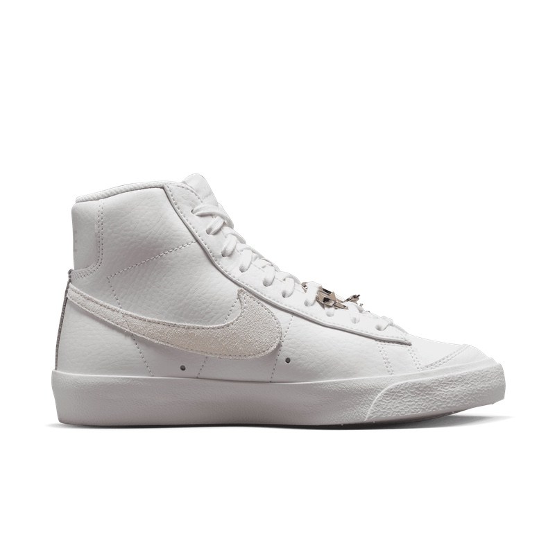 Pantofi sport Nike WMNS BLAZER MID \'77 AC