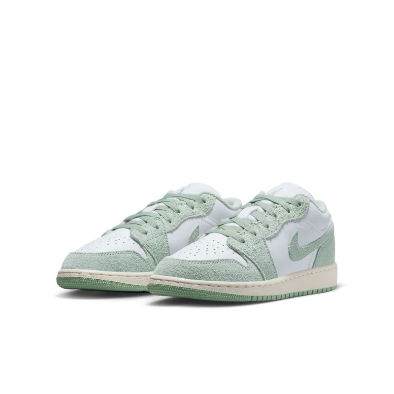 Pantofi sport Nike AIR JORDAN 1 LOW SE BG