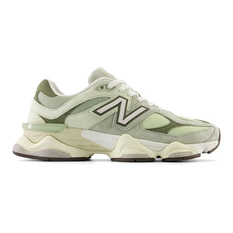 Pantofi sport New Balance 9060