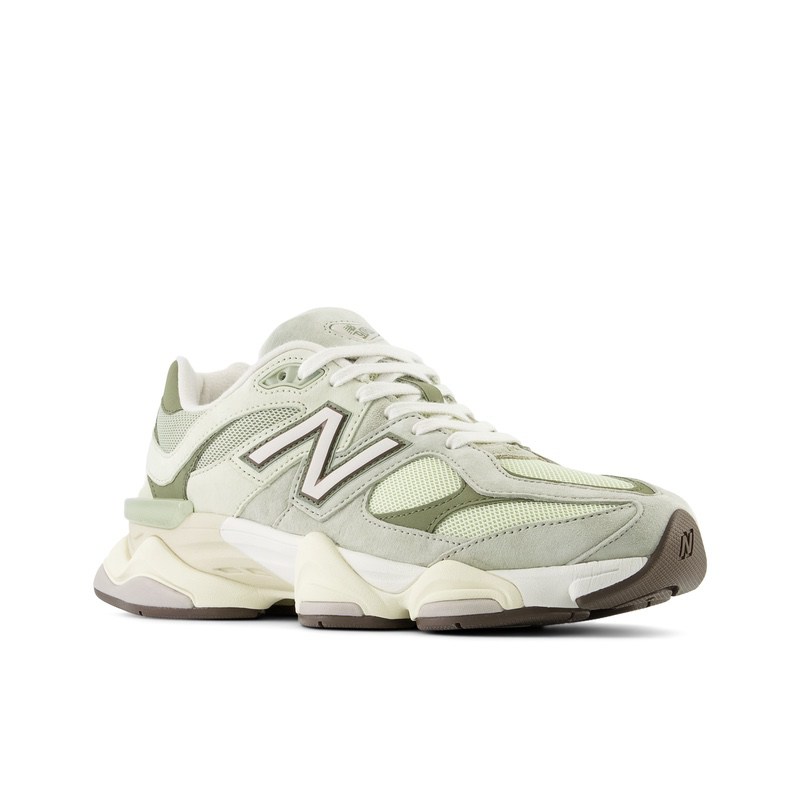 Pantofi sport New Balance 9060 - 3 | YEO